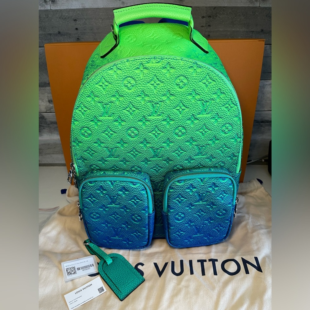 💚💙New!! Louis Vuitton Illusion Backpack!! Virgil Summer 22💙💚